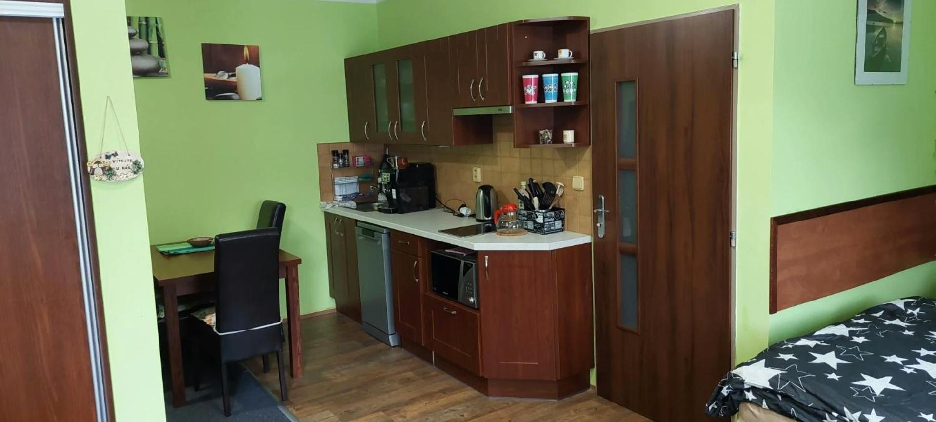 Apartmany Karlov Pod Pradedem Мала-Моравка Экстерьер фото